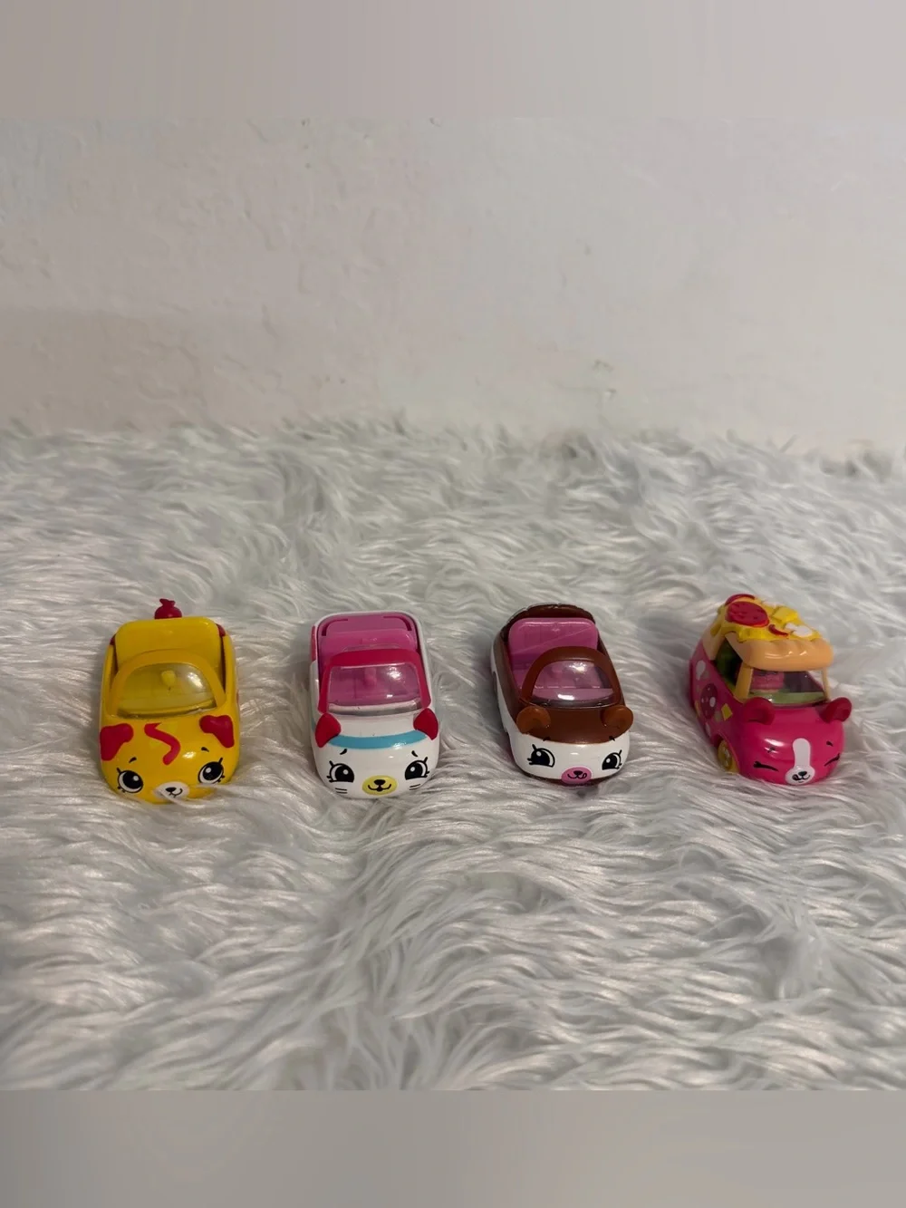 SHOPKINS CUTIE CARS DIE CAST CAR  LOT OF 4.  Different Color